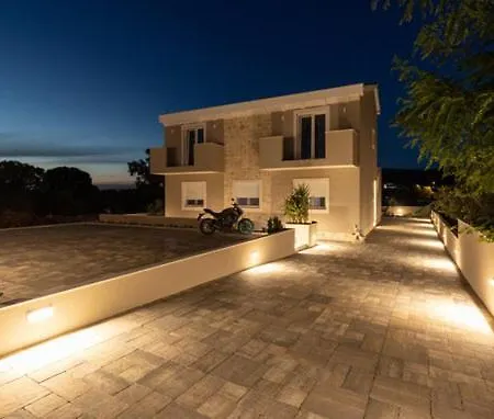 Strkalj Villa Bibinje